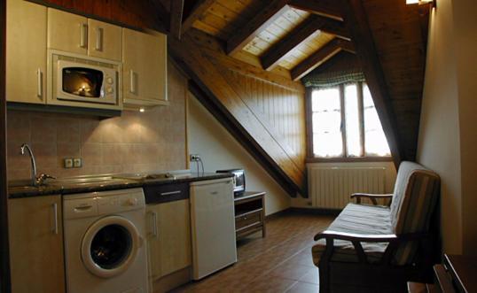 Apartamentos Gabarre Брото Экстерьер фото