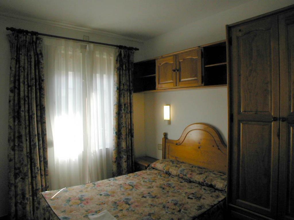 Apartamentos Gabarre Брото Экстерьер фото